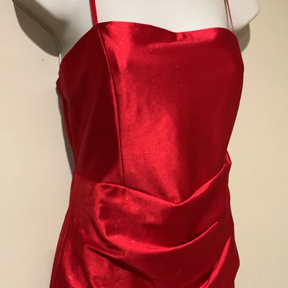 Honey & Rosie dress - Picture 3 of 7